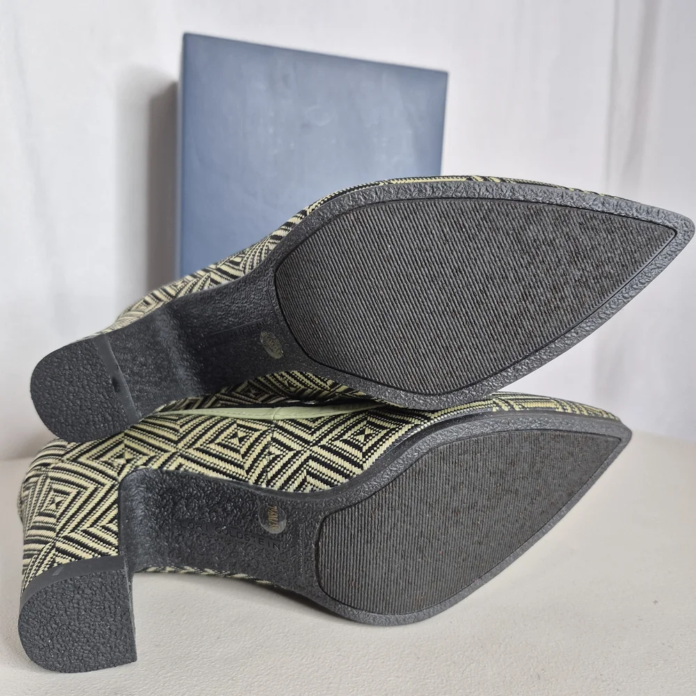 Lori Goldstein Collection LI-Yarden Raffia Block Heel Pumps - Size 7.5